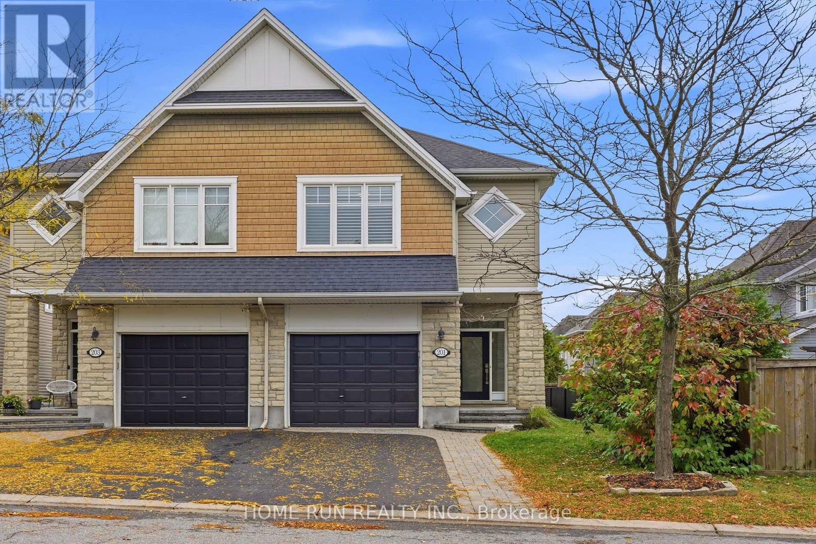 201 Espin Heights Property Photo 1