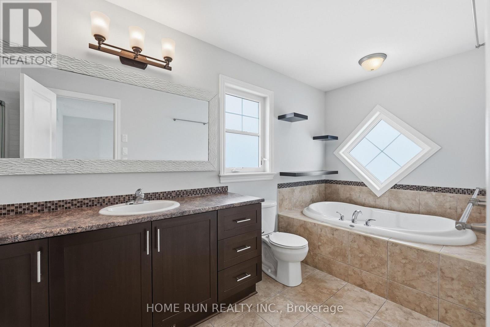 201 Espin Heights Property Photo 32