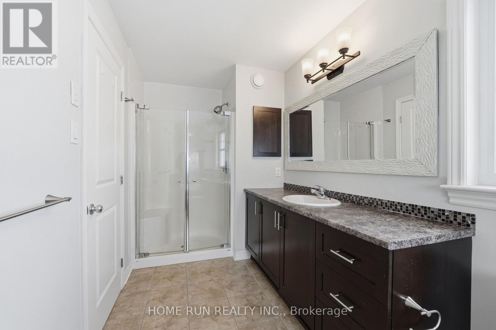 201 Espin Heights Property Photo 33