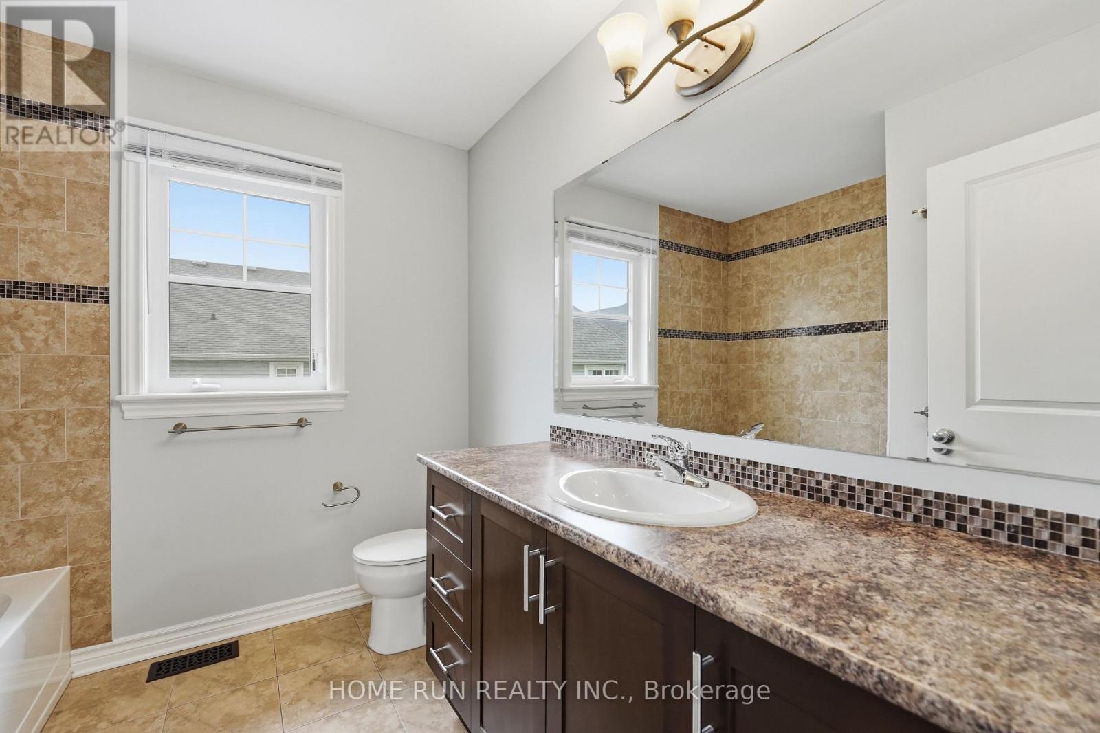 201 Espin Heights Property Photo 38