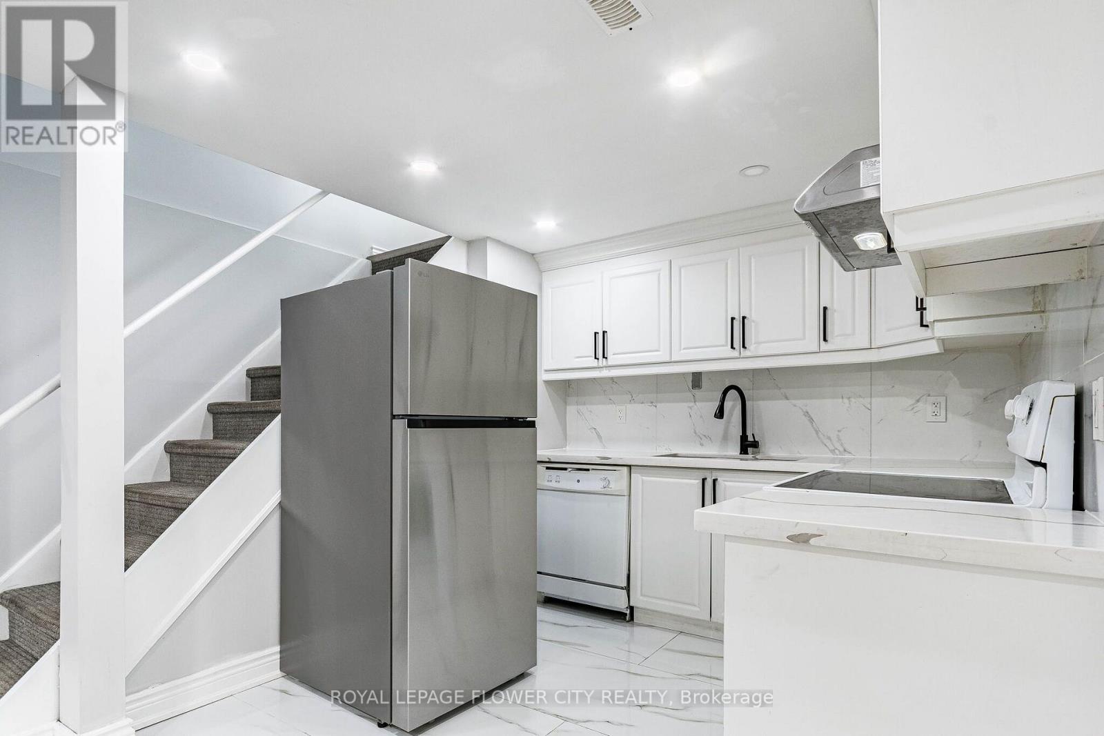 135 Keefer Road Property Photo 32
