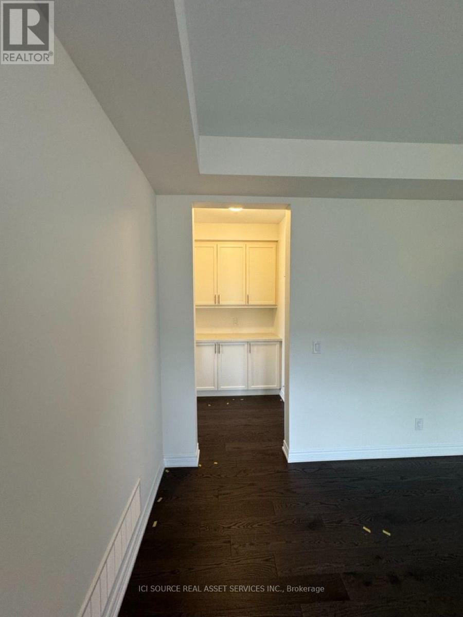 10 Guernsey Drive Property Photo 13