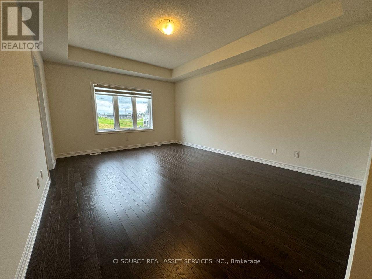 10 Guernsey Drive Property Photo 24