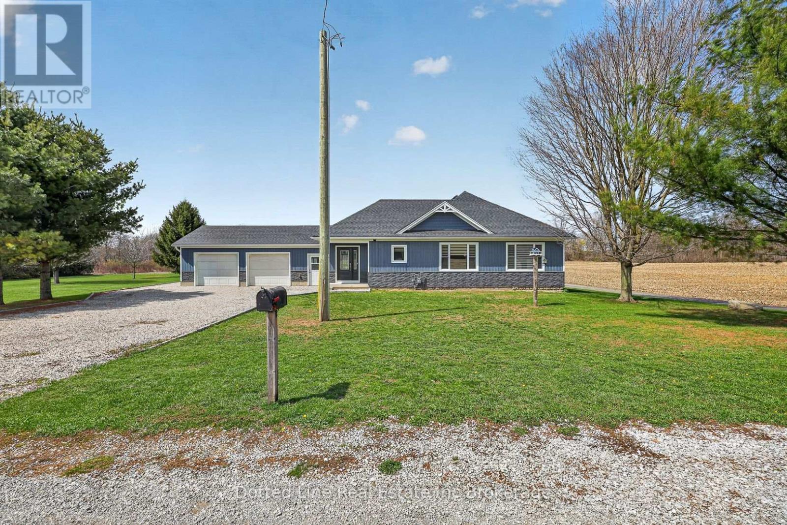 573 Norfolk County Rd 28 Road W Property Photo 4