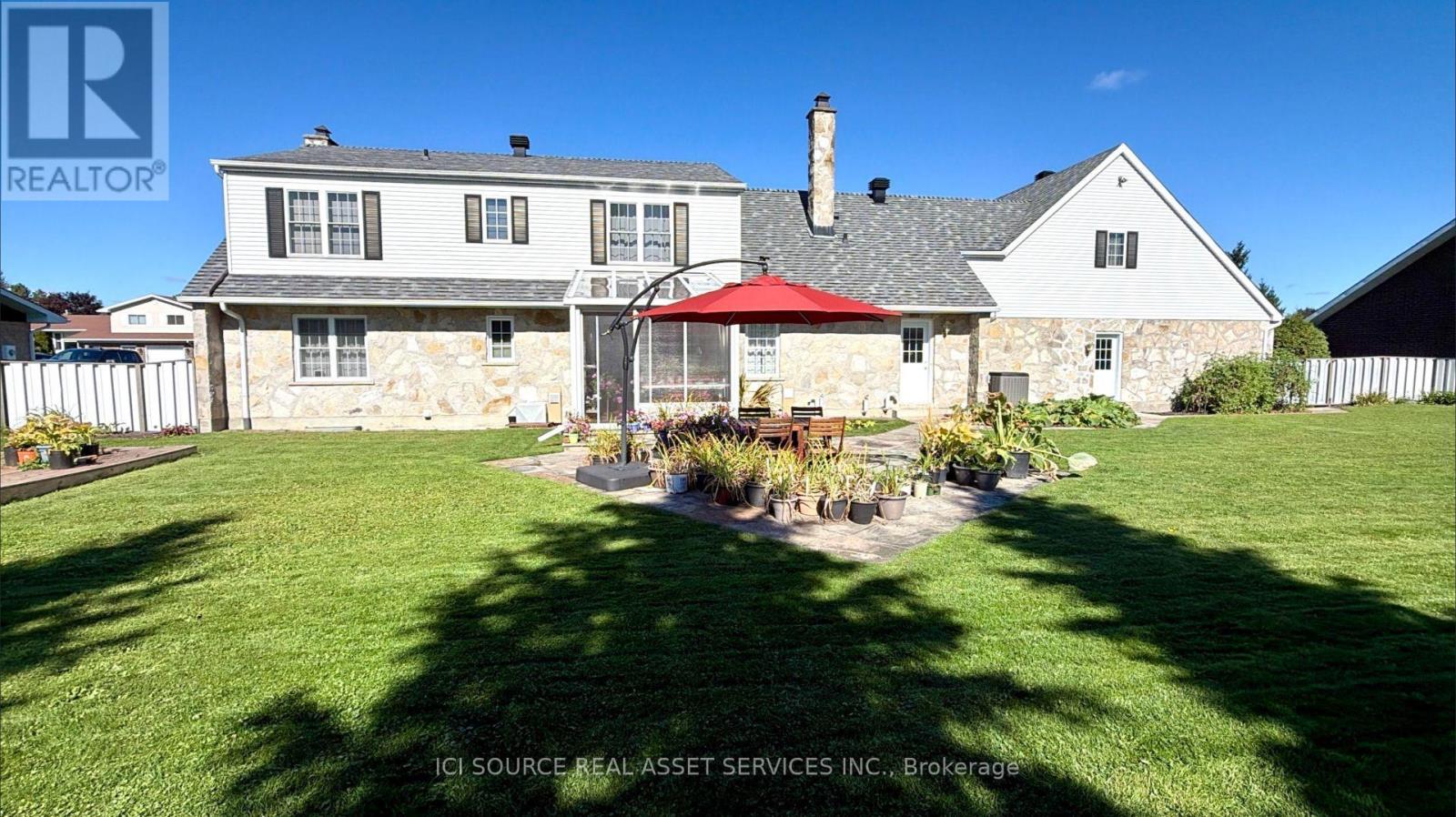 1920 Belvedere Crescent Property Photo 33
