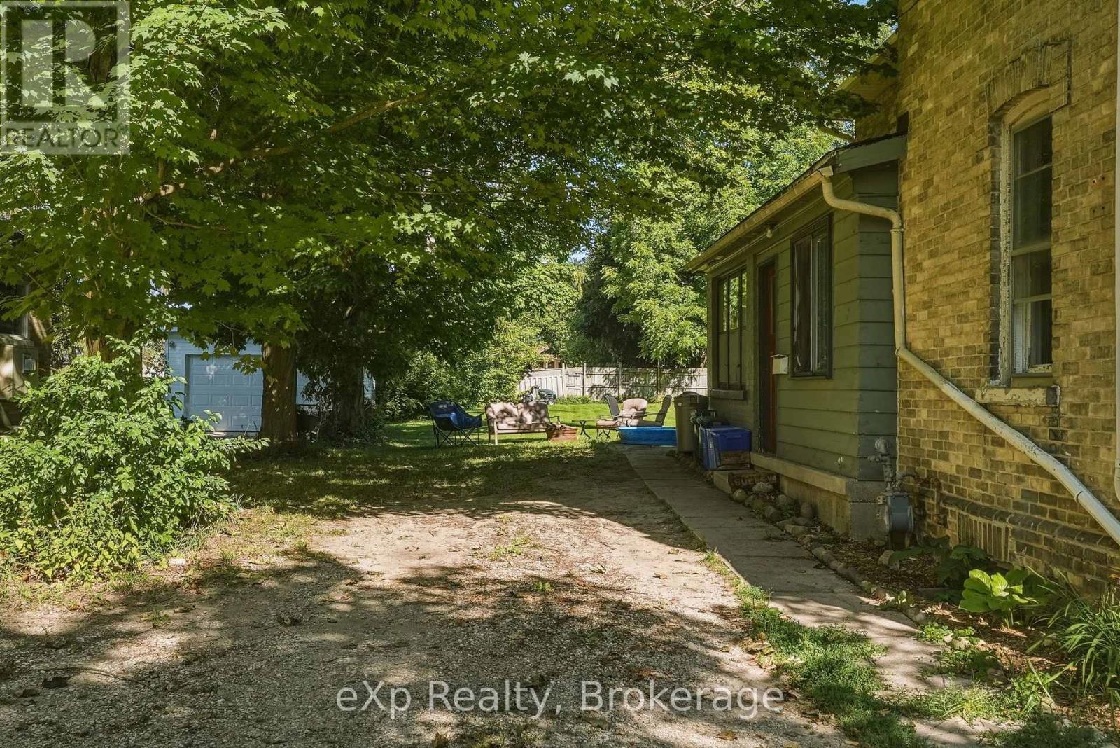 173 Birmingham Street E Property Photo 6