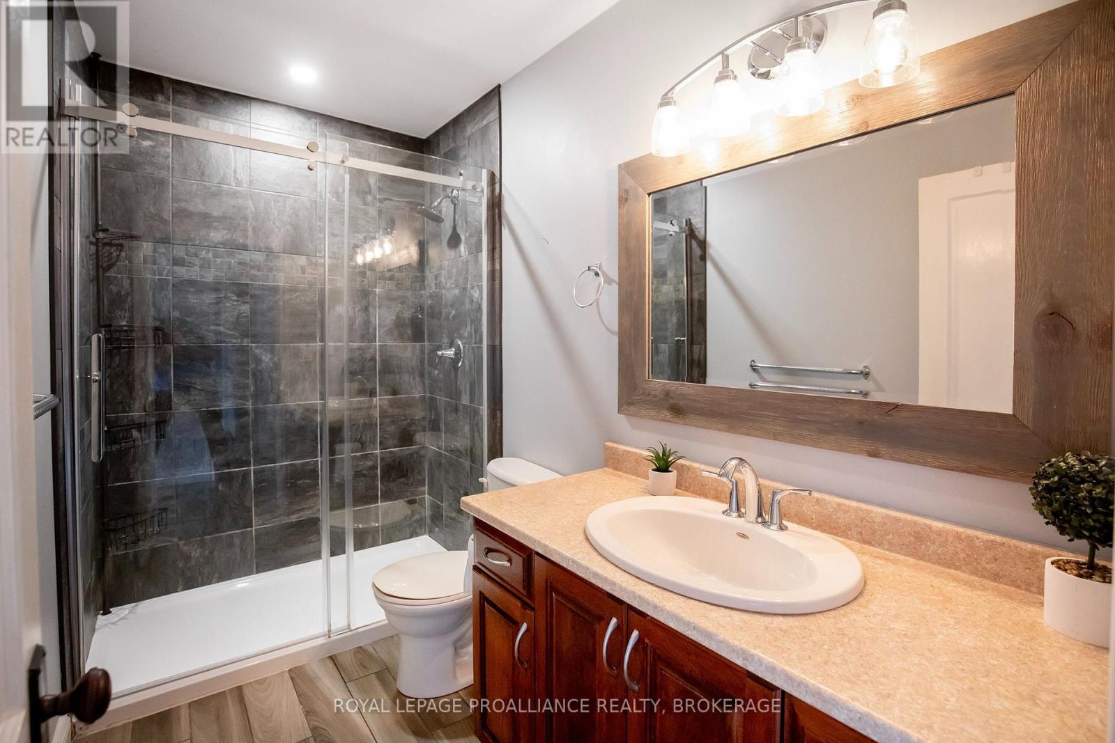 75 Scott Street Property Photo 13
