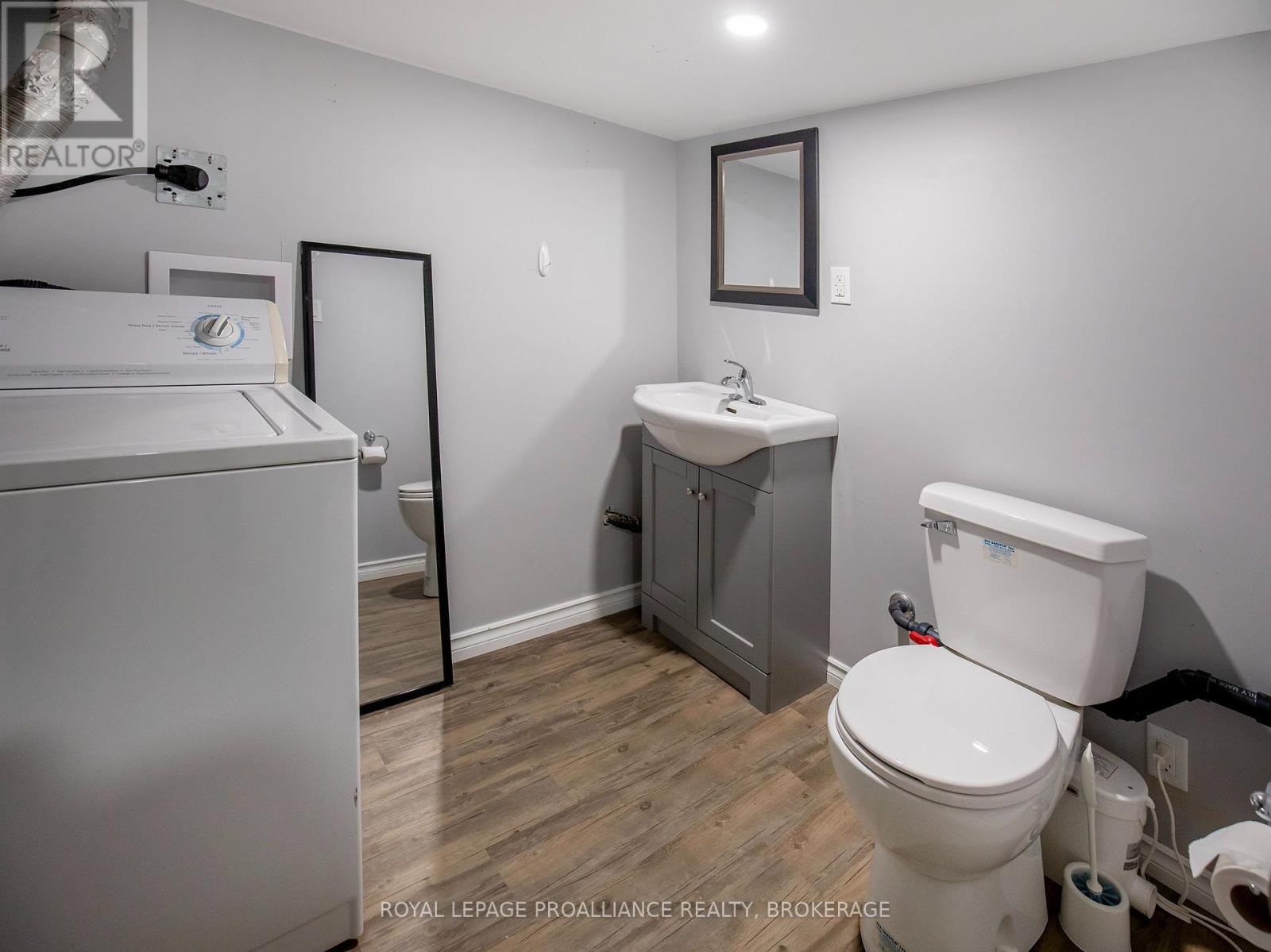 75 Scott Street Property Photo 18