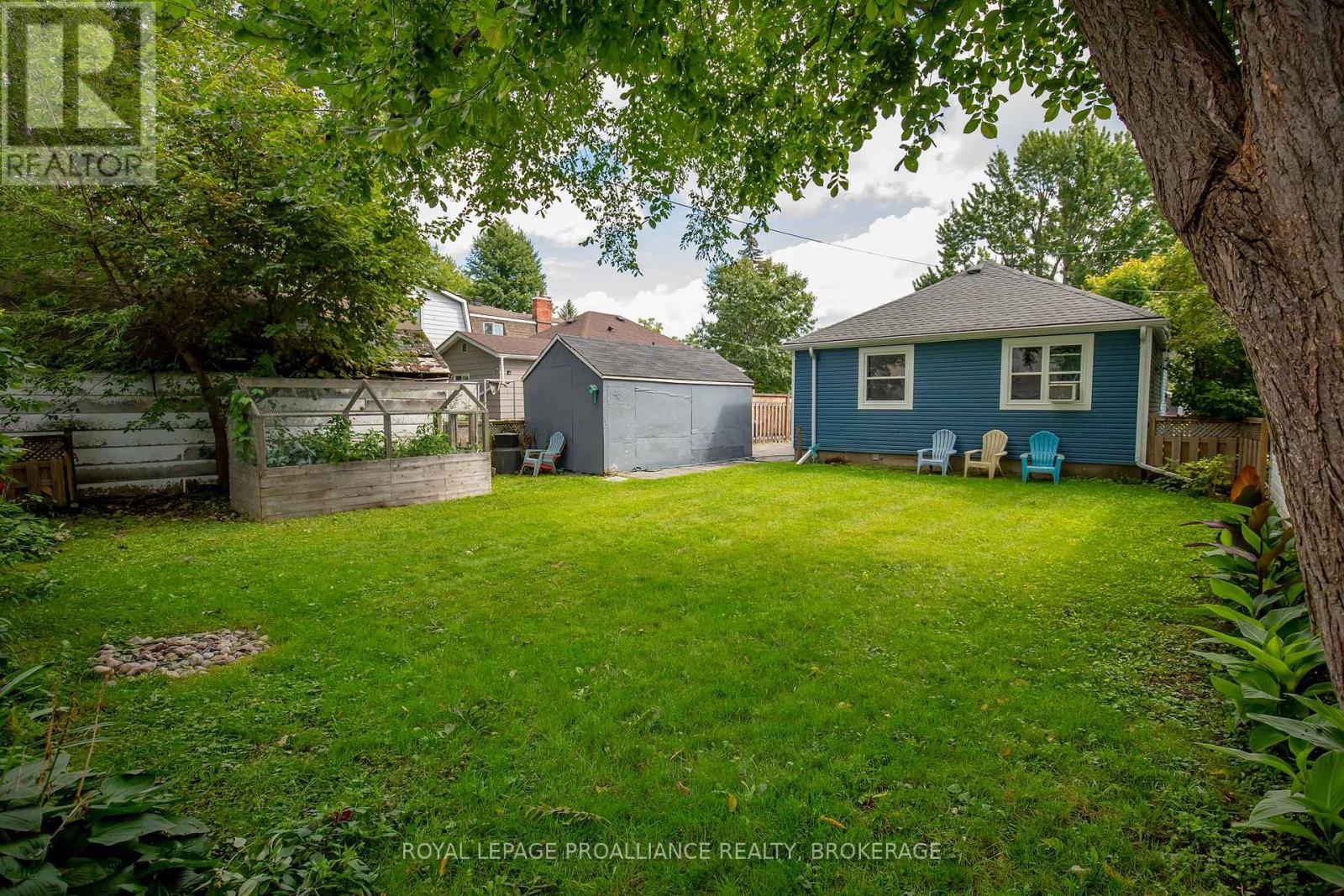 75 Scott Street Property Photo 25