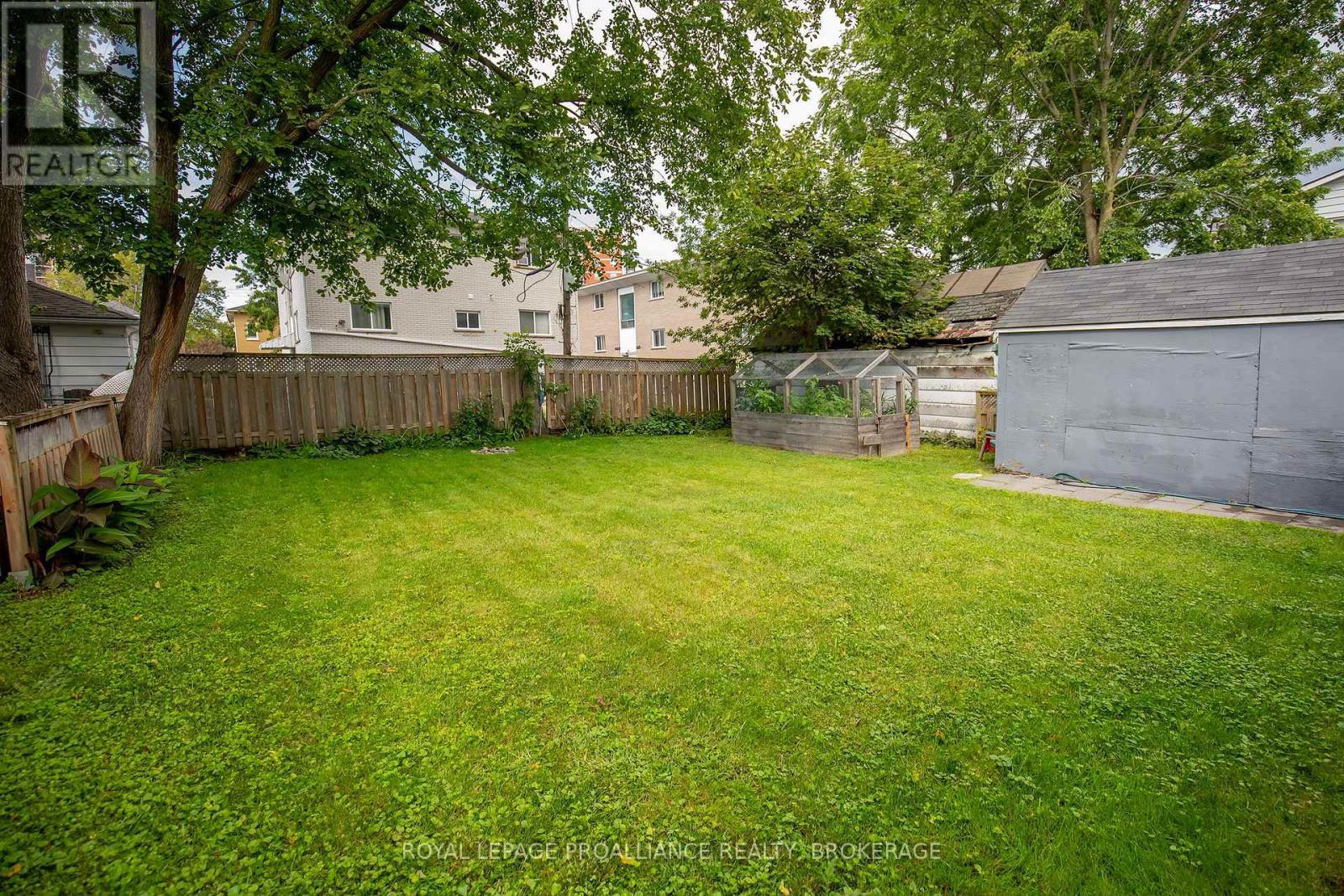 75 Scott Street Property Photo 26