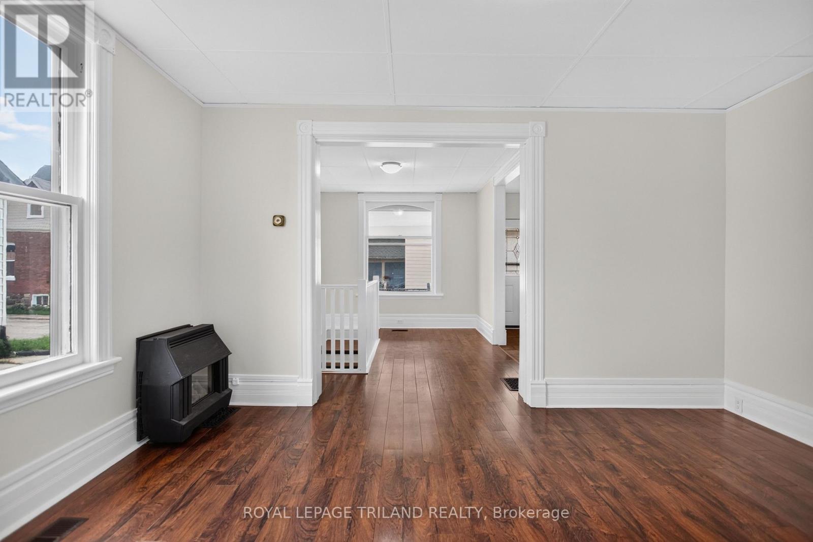 2.5 Antrim Street Property Photo 8