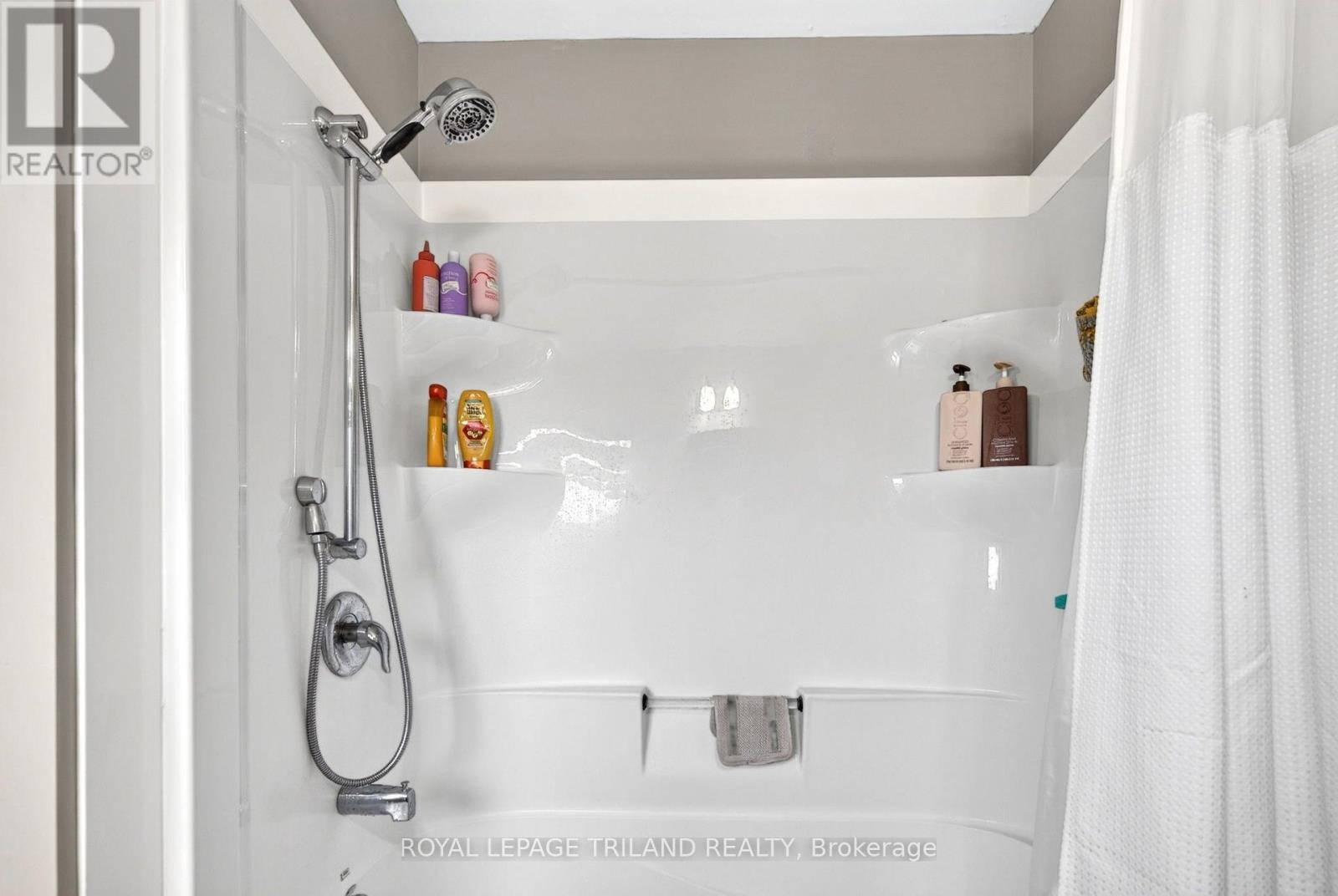 8578 Vance Drive Property Photo 35