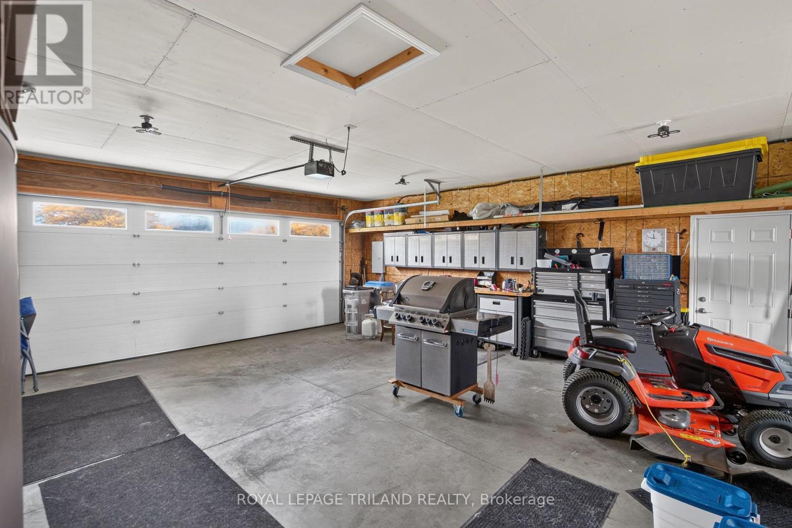 8578 Vance Drive Property Photo 46