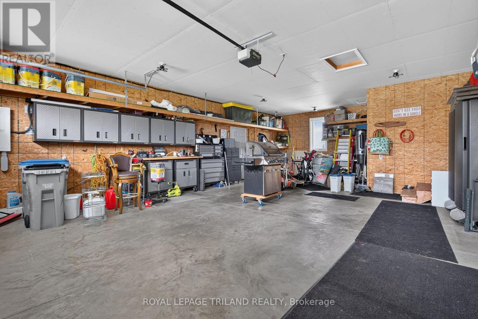 8578 Vance Drive Property Photo 47