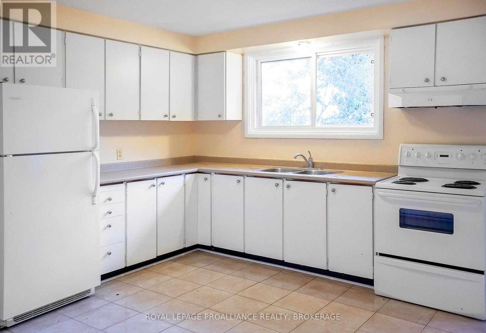 92 Gardiner Street Property Photo 8