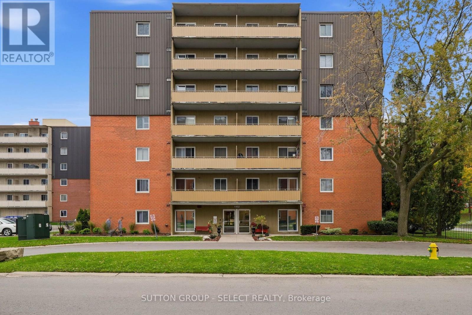 408 - 1102 JALNA BOULEVARD Property Photo 1