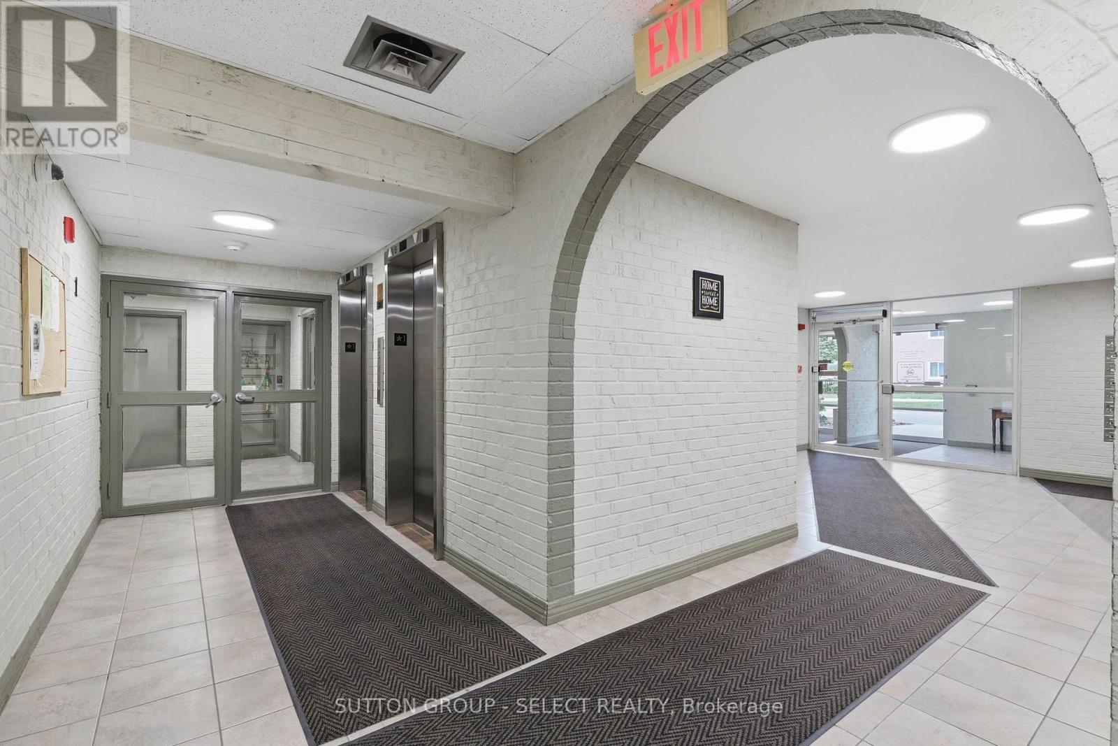 408 - 1102 Jalna Boulevard Property Photo 5