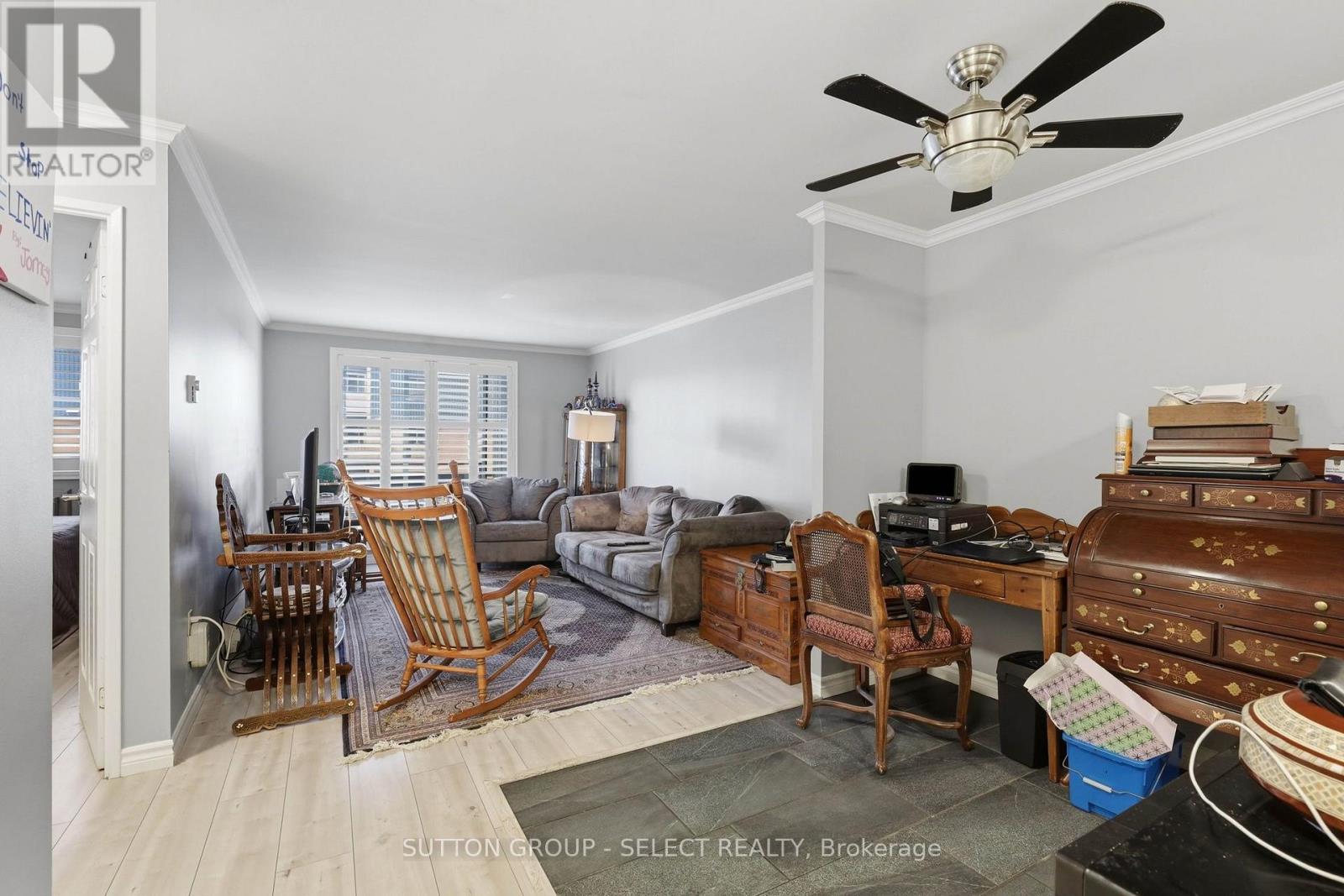 408 - 1102 Jalna Boulevard Property Photo 11