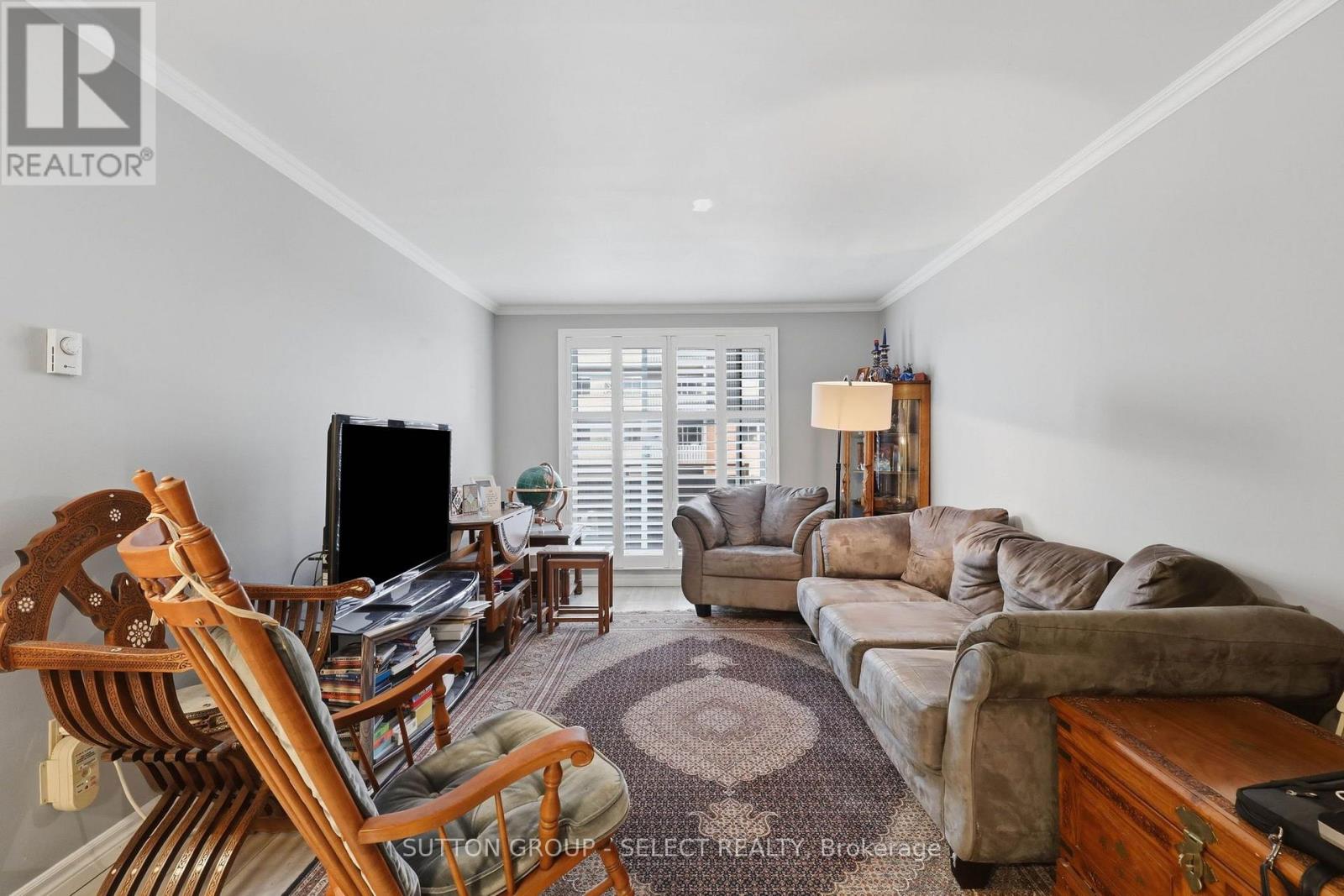 408 - 1102 Jalna Boulevard Property Photo 12