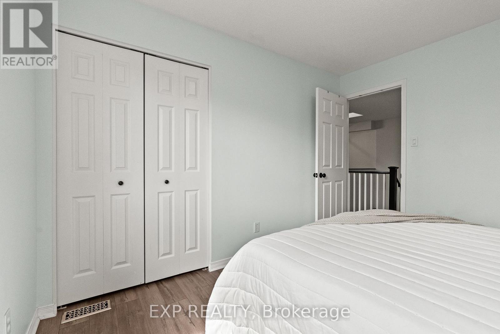 112 Redcliff Avenue Property Photo 33