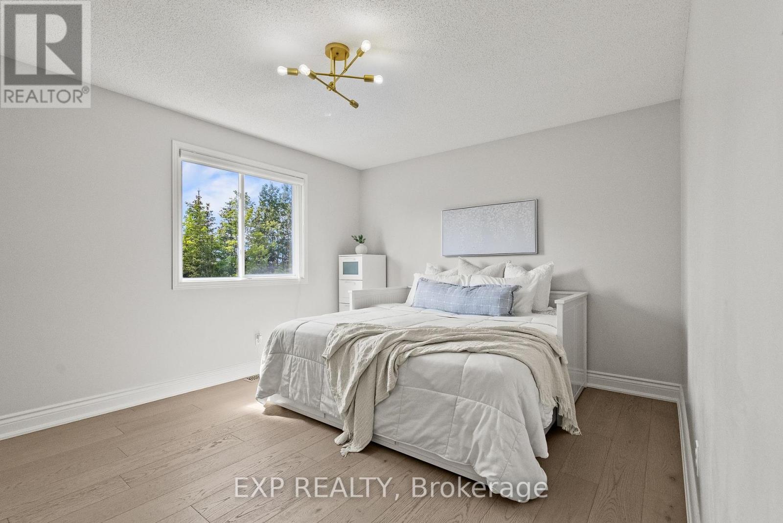 112 Redcliff Avenue Property Photo 34