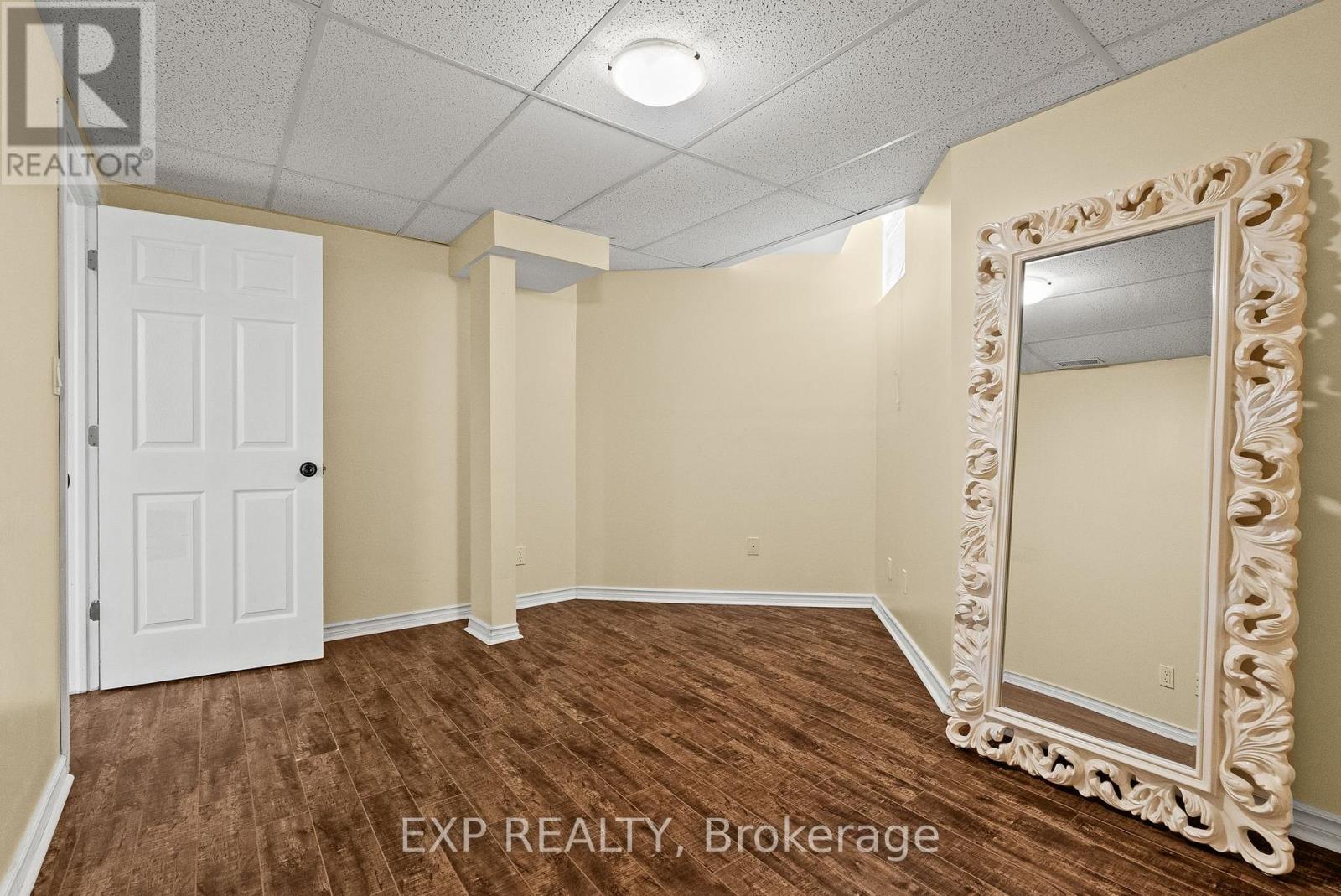 112 Redcliff Avenue Property Photo 42