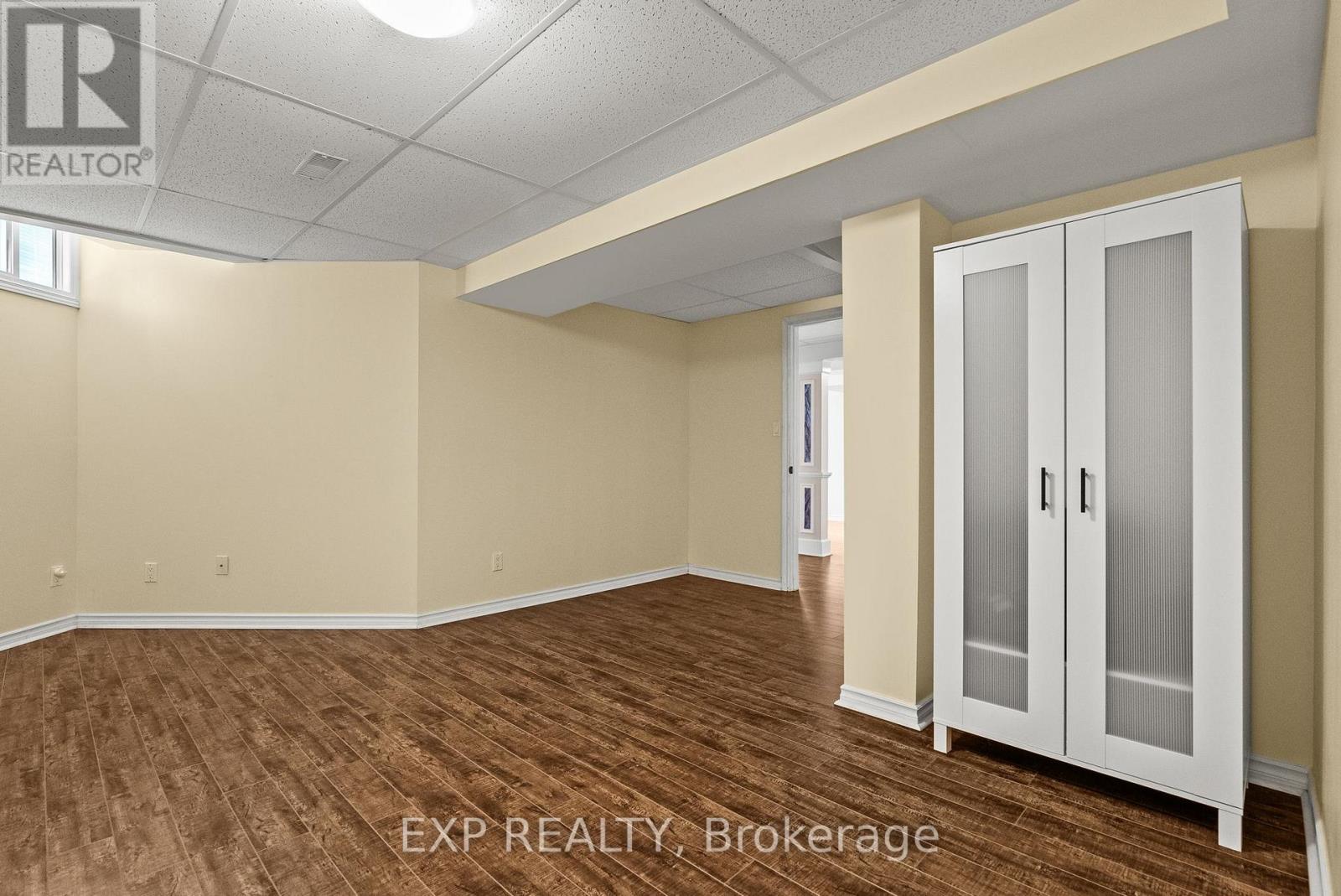 112 Redcliff Avenue Property Photo 44
