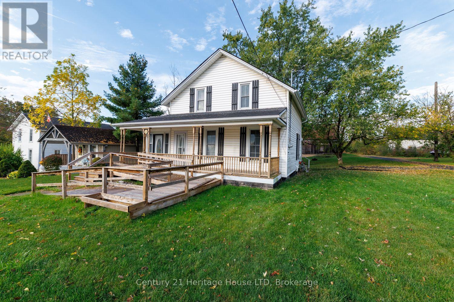 2603 Stevensville Road Property Photo 4