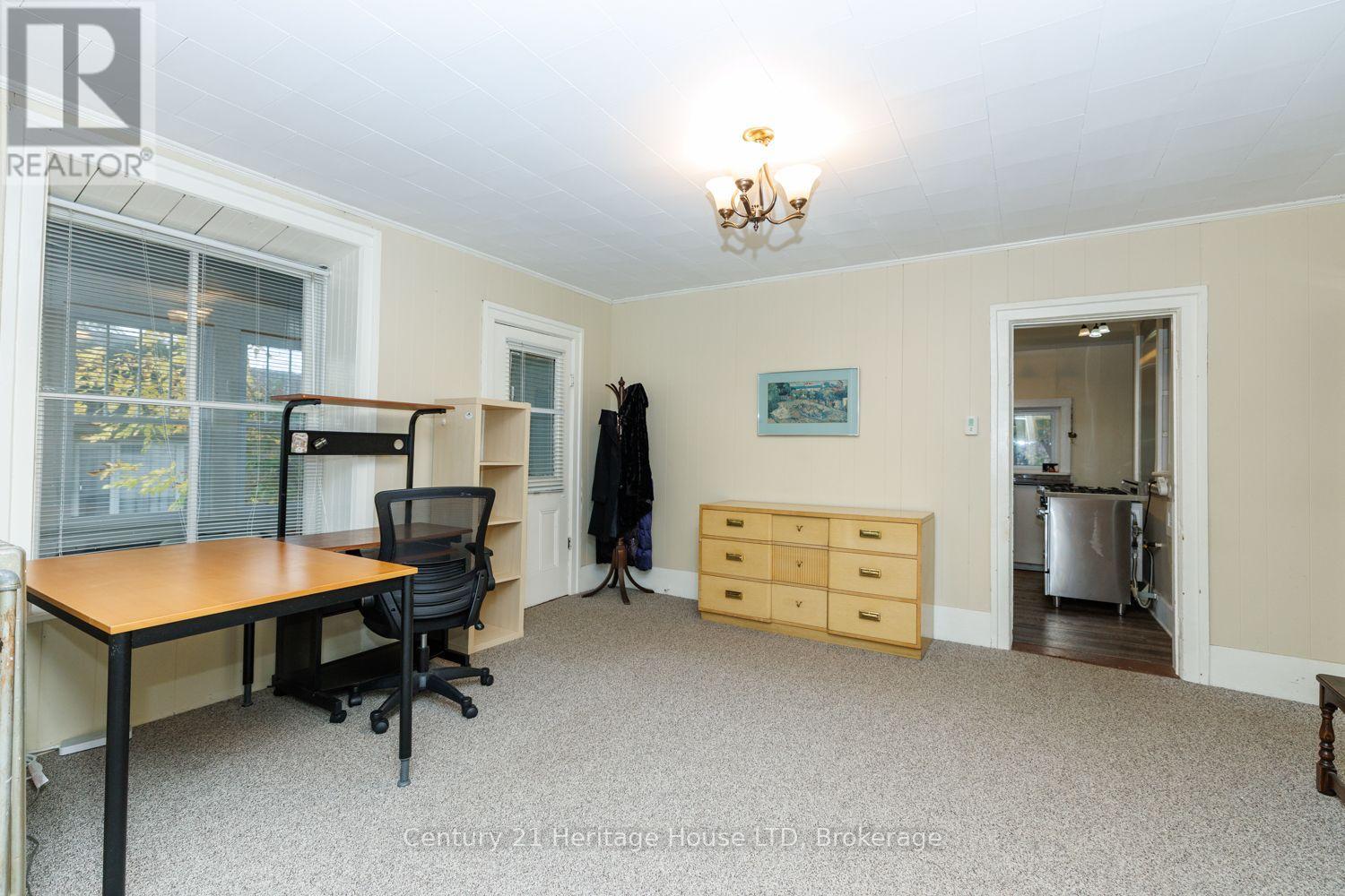 2603 Stevensville Road Property Photo 17