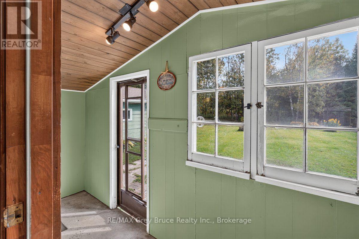 243 Mccullough Lake Drive Property Photo 7