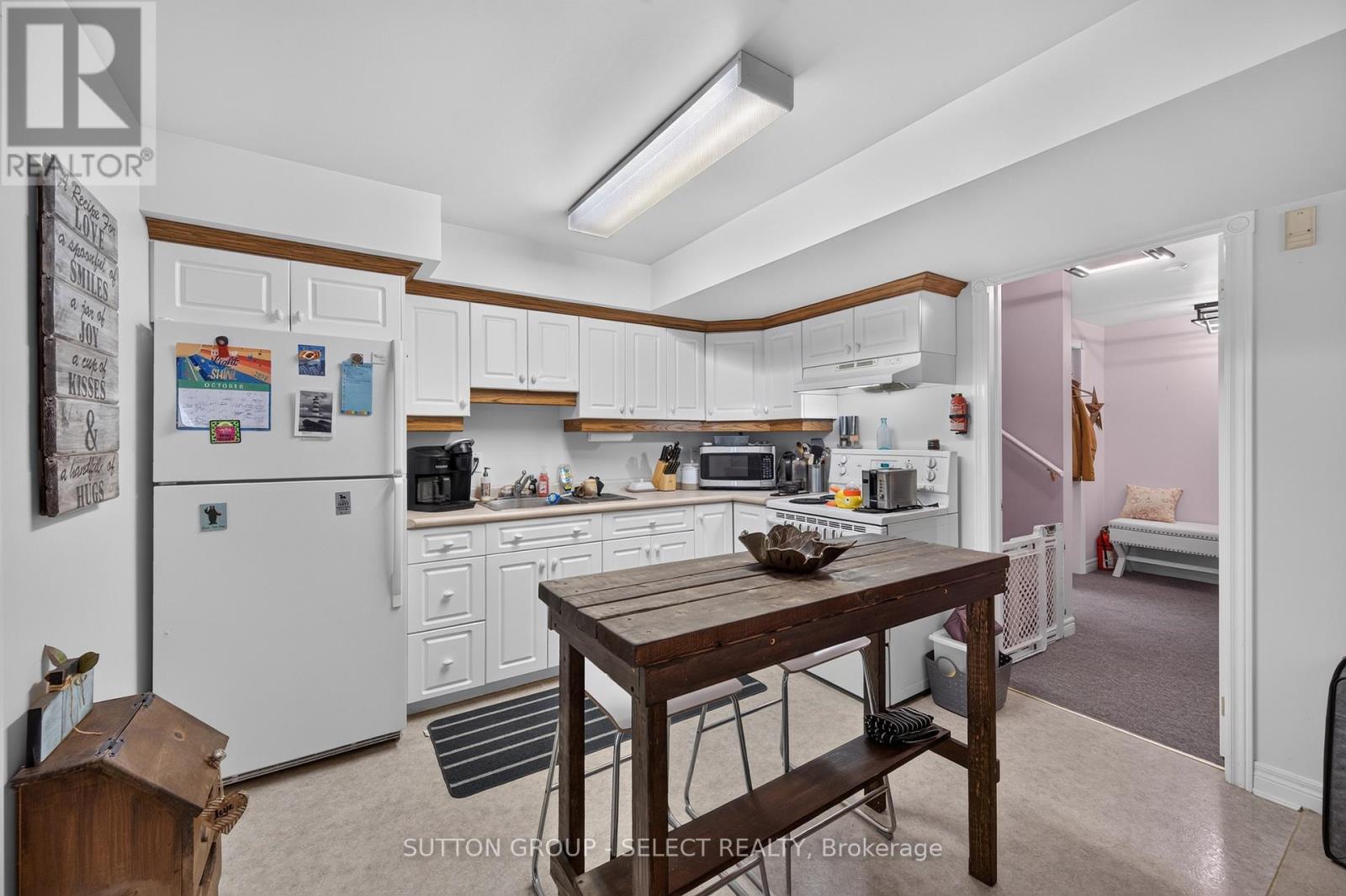 8 Kennedy Court Property Photo 27