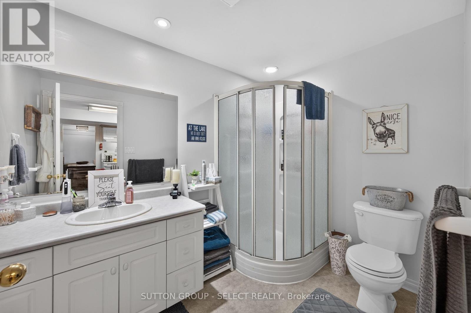 8 Kennedy Court Property Photo 28