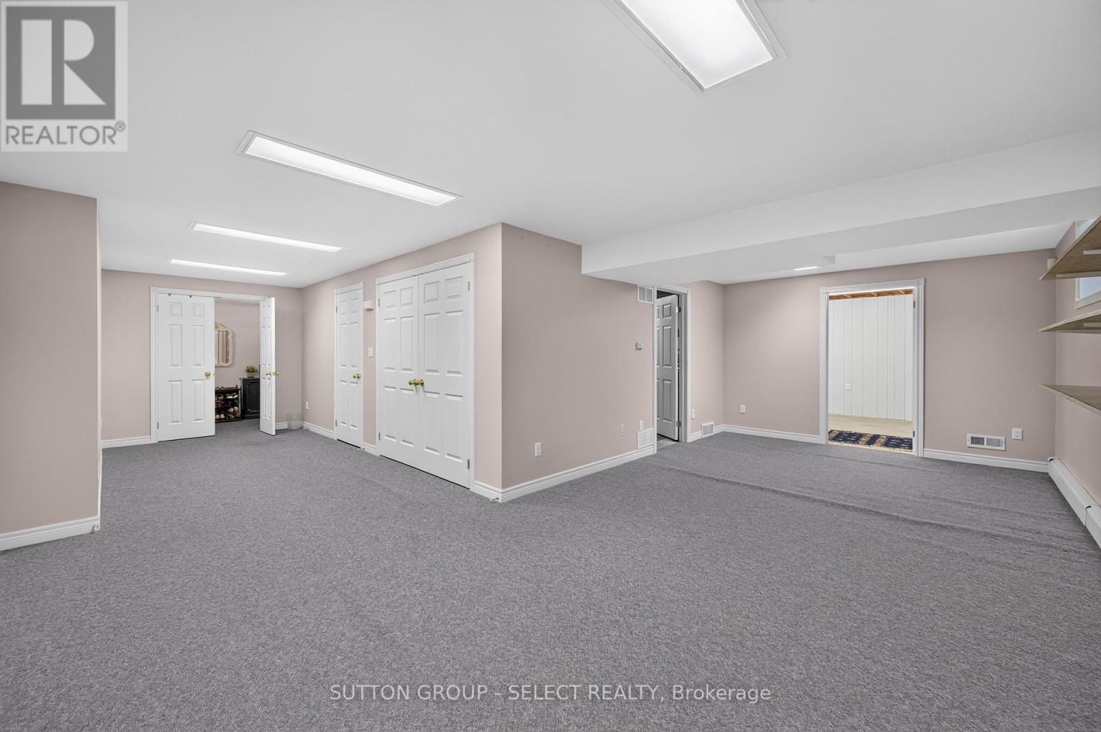 8 Kennedy Court Property Photo 30