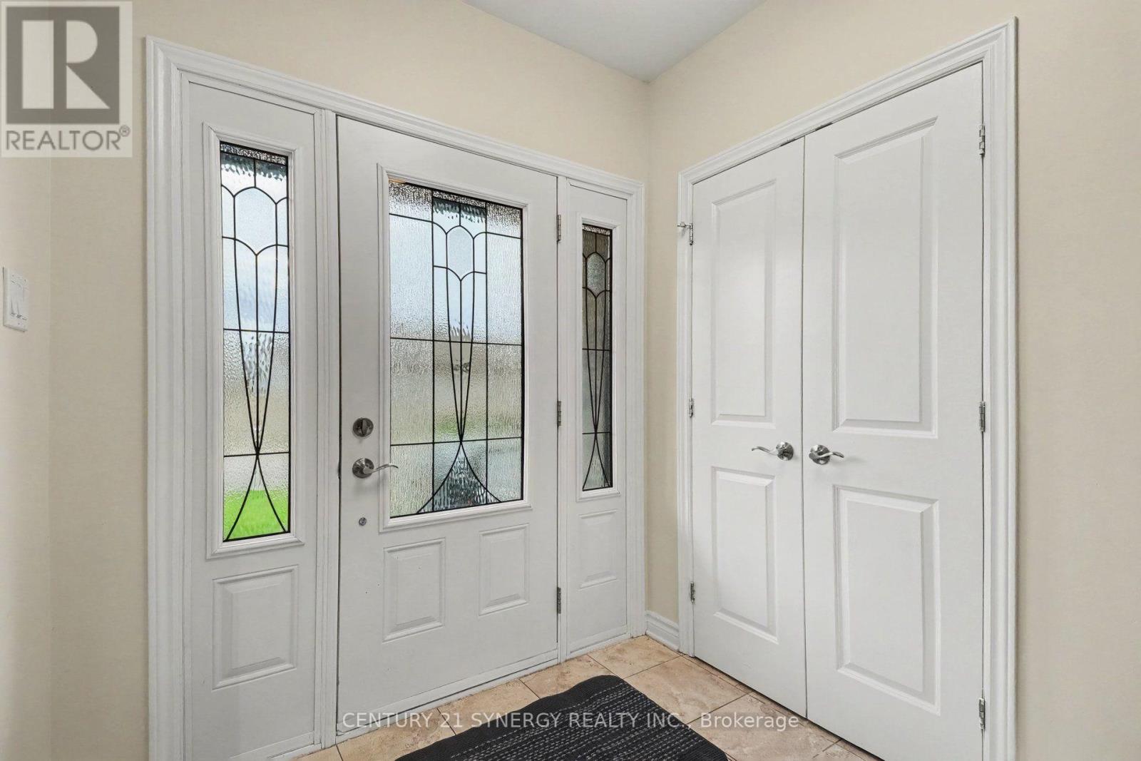 344 Colmar Street Property Photo 4