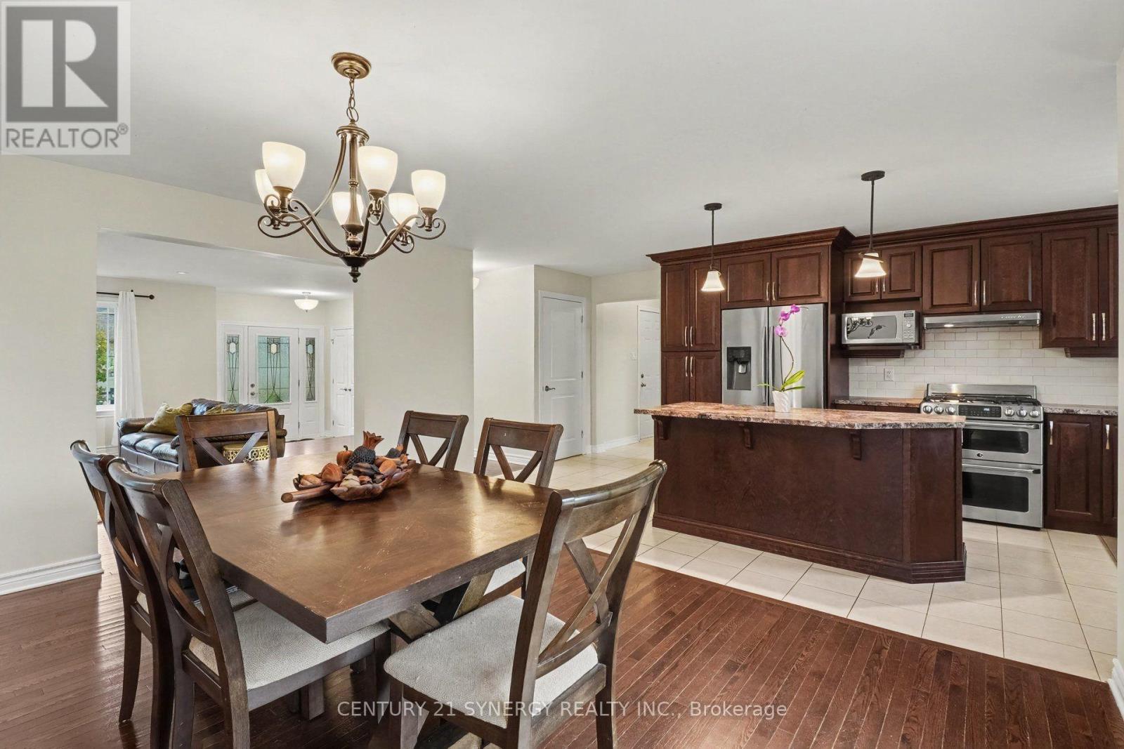 344 Colmar Street Property Photo 12