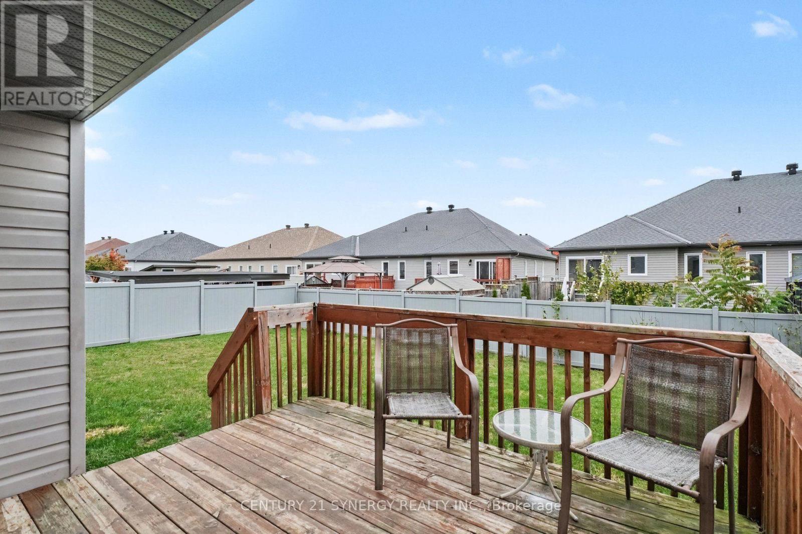 344 Colmar Street Property Photo 33