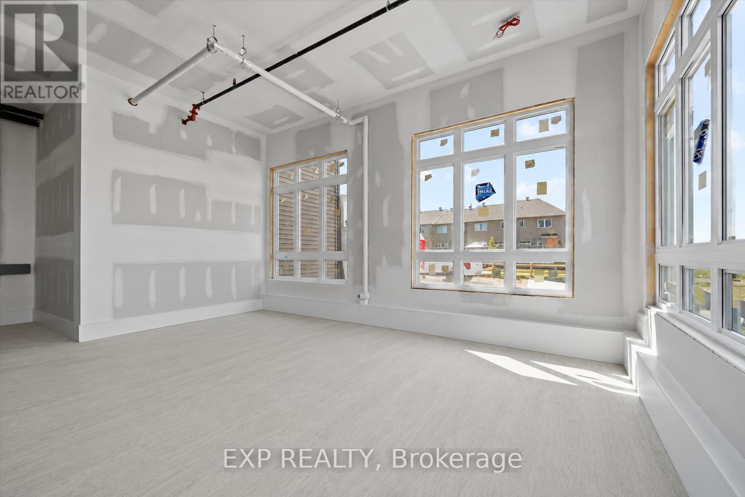 Unit 101 Tawadina Road Property Photo 4