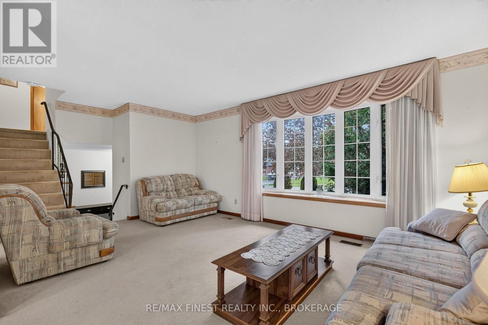 794 Butternut Street Property Photo 20