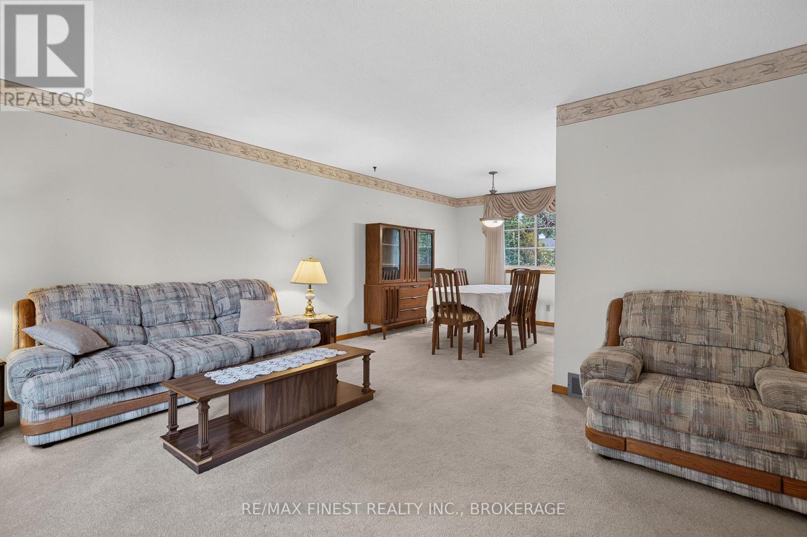 794 Butternut Street Property Photo 23