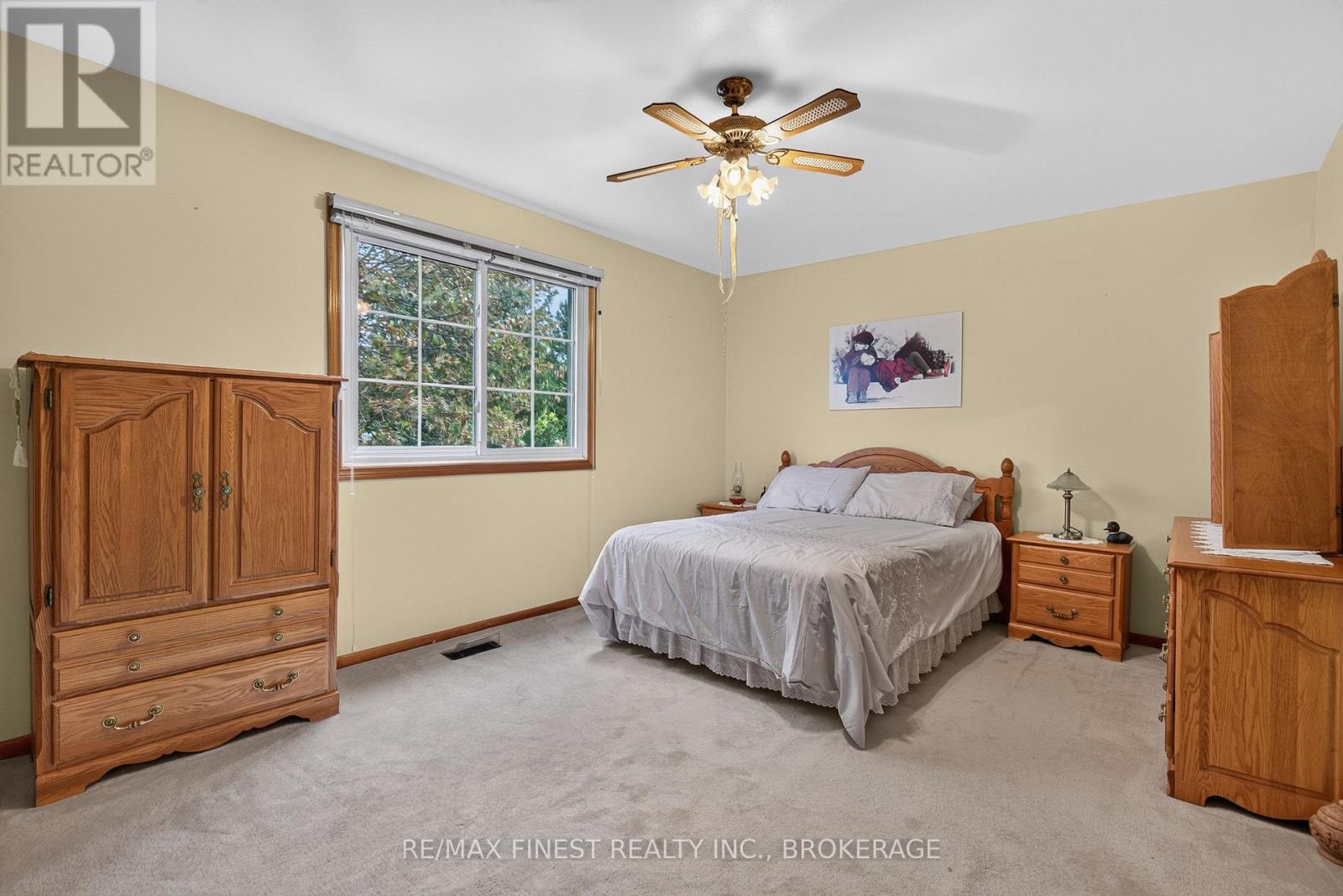 794 Butternut Street Property Photo 29