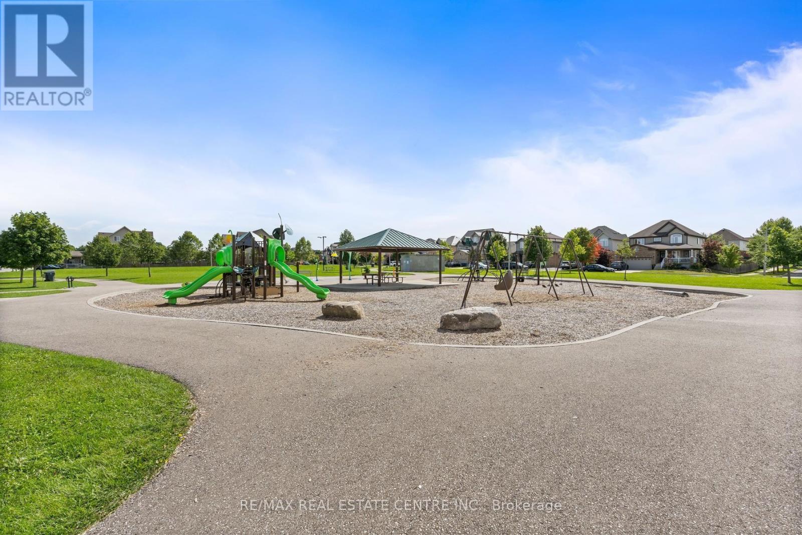 2a - 85 Mullin Drive Property Photo 29