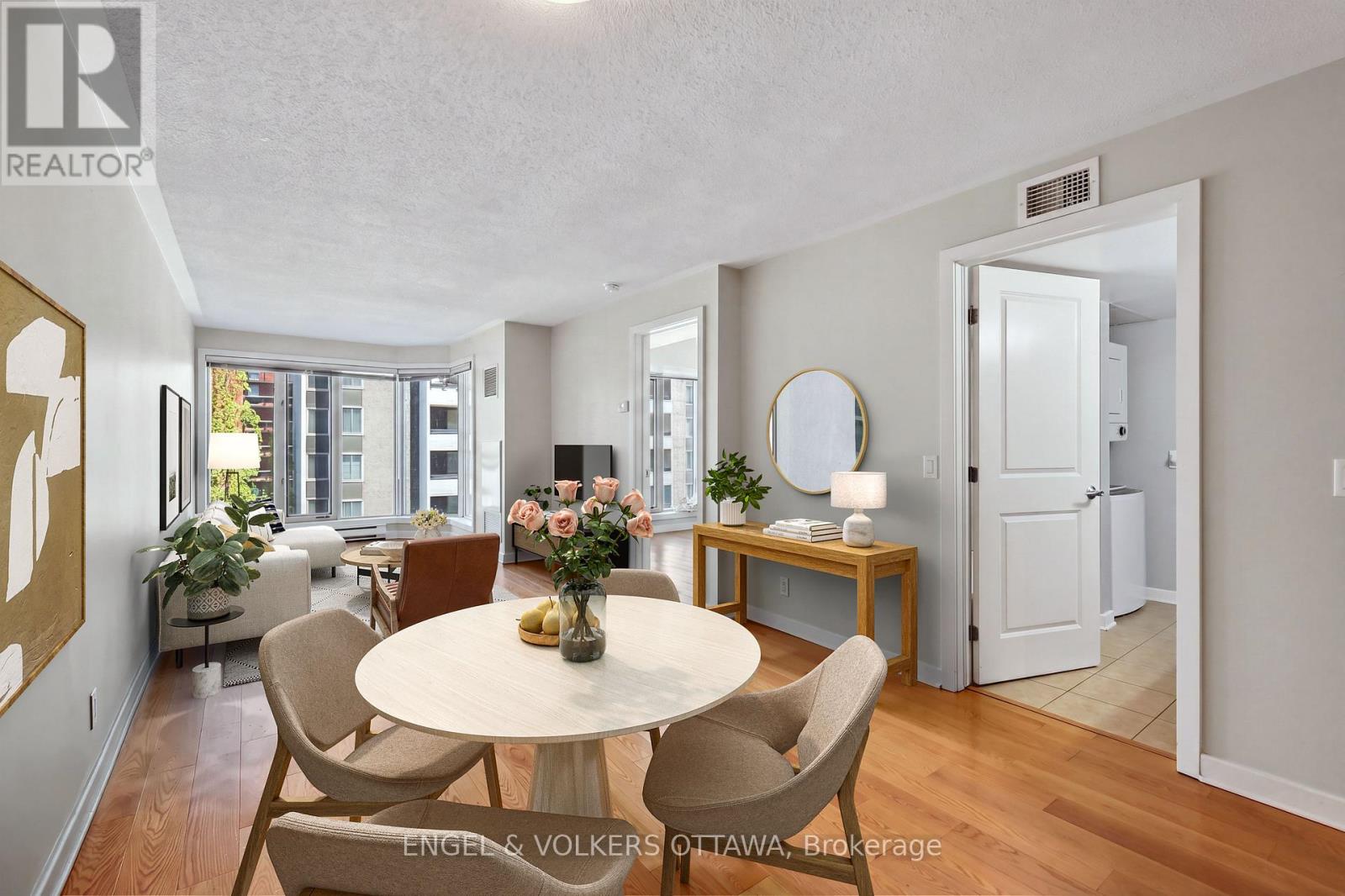604 - 138 Somerset Street W Property Photo 18