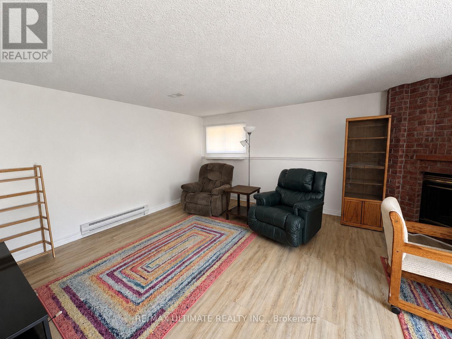 12 Stoney Brook Crescent Property Photo 17