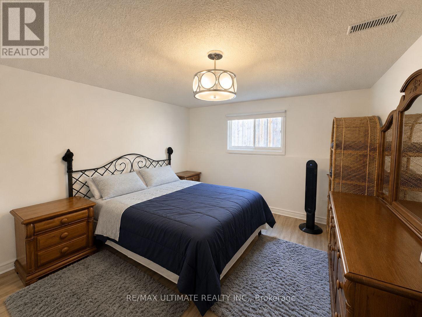12 Stoney Brook Crescent Property Photo 20