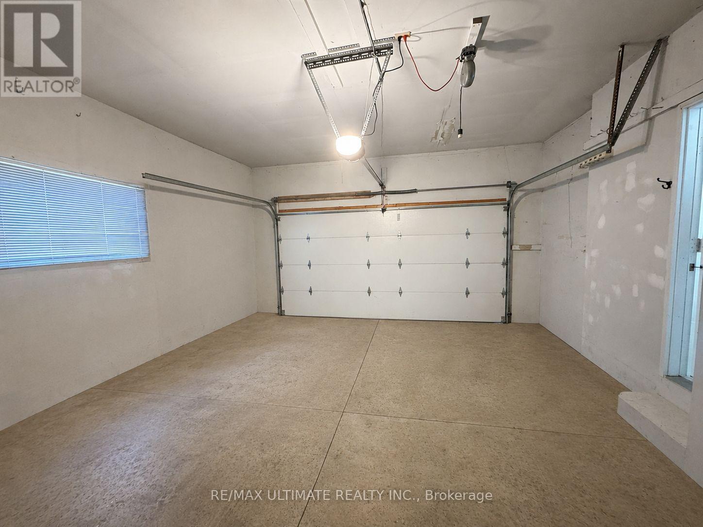 12 Stoney Brook Crescent Property Photo 22