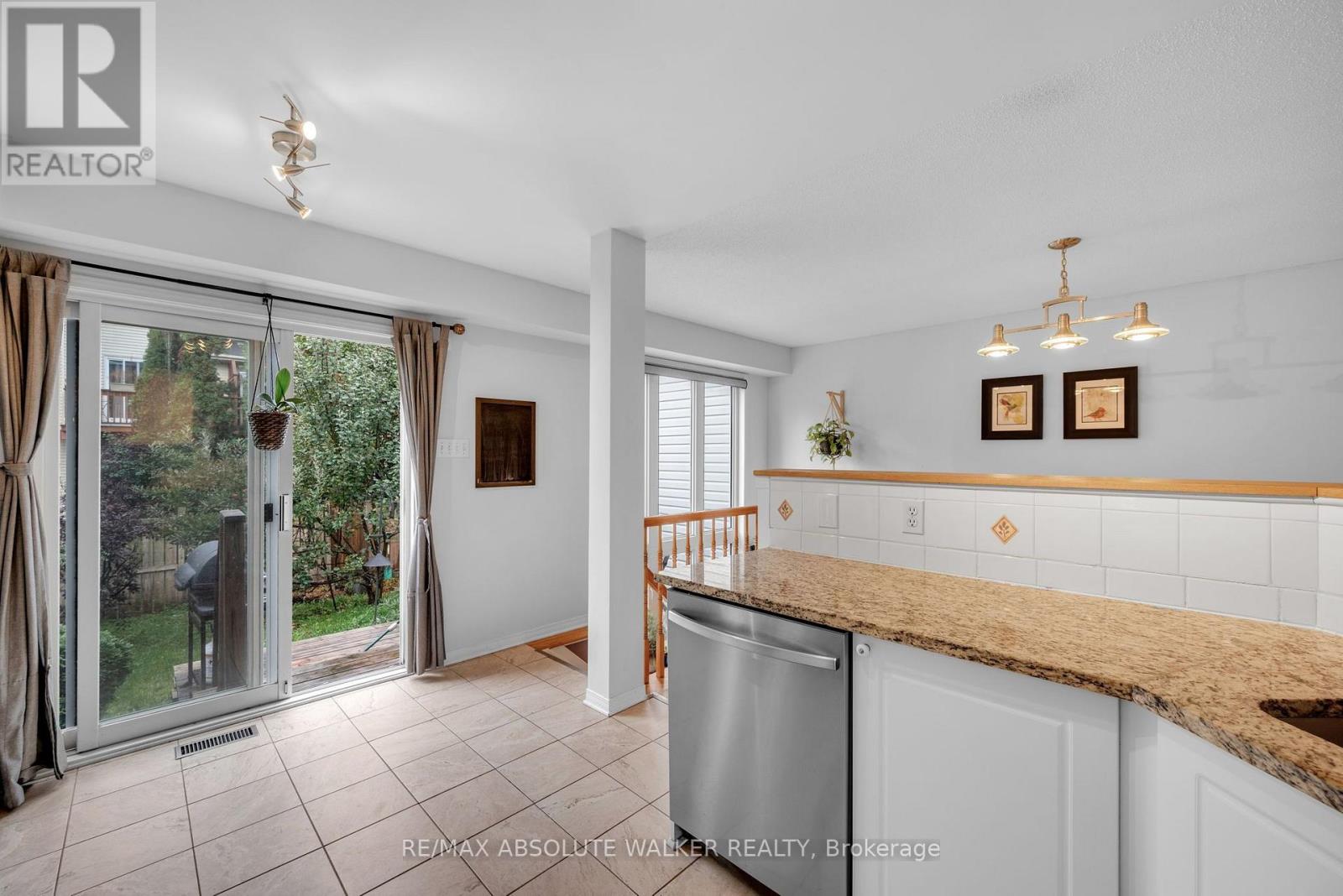 69 Inverkip Avenue Property Photo 8