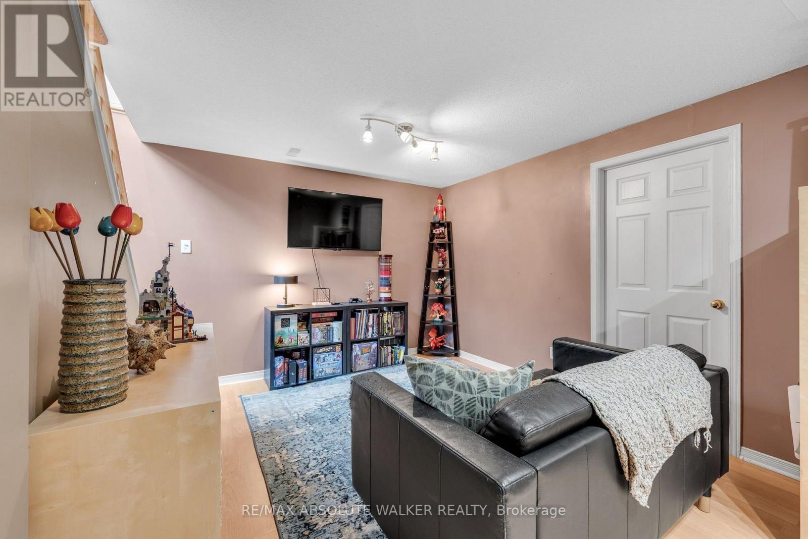 69 Inverkip Avenue Property Photo 22