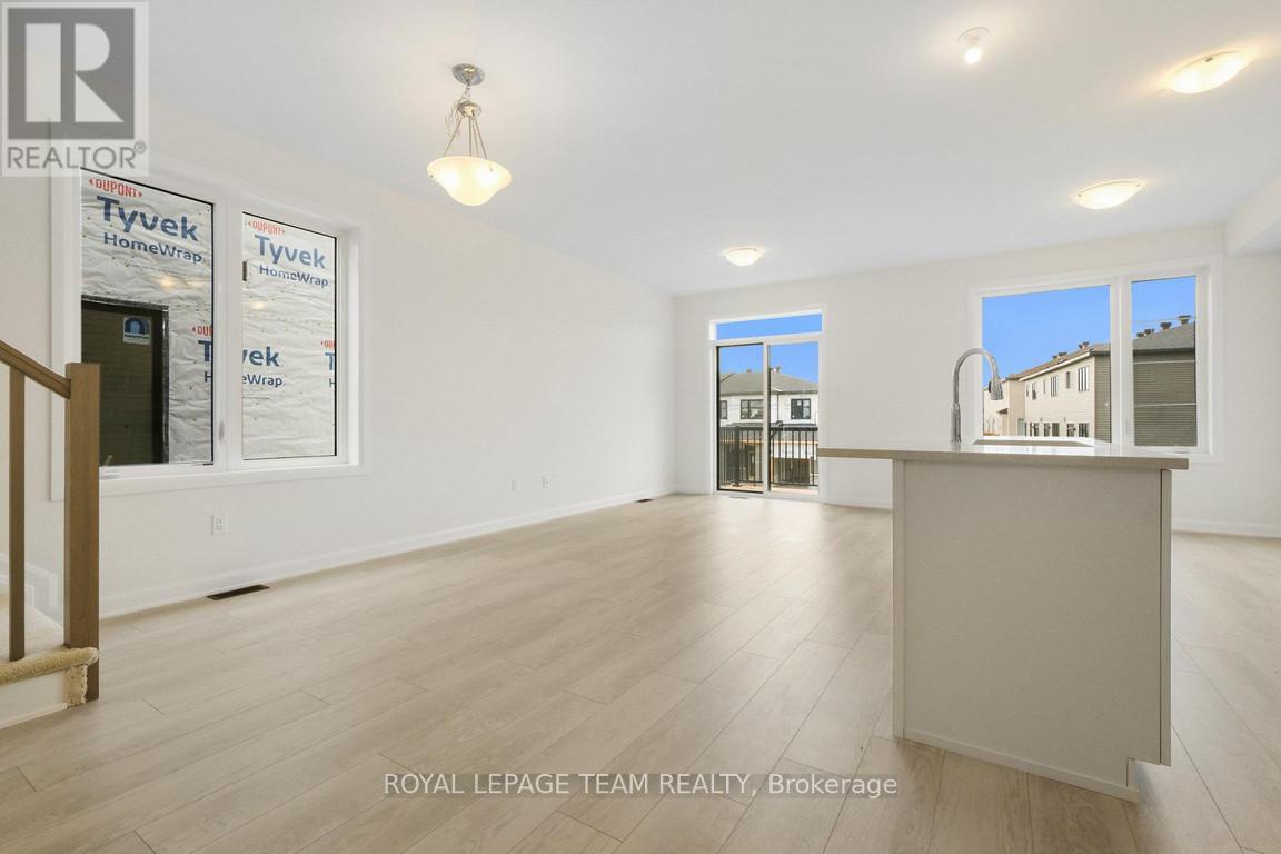 975 Athenry Court Property Photo 11