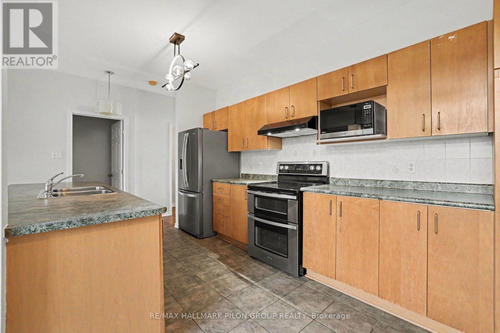 1395 Kitchener Avenue Property Photo 7