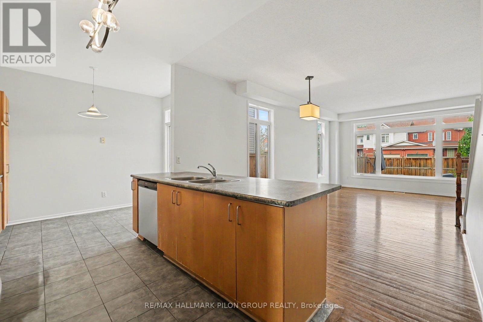 1395 Kitchener Avenue Property Photo 9
